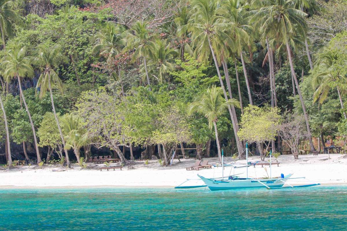 El Nido Tour B Entalula Beach