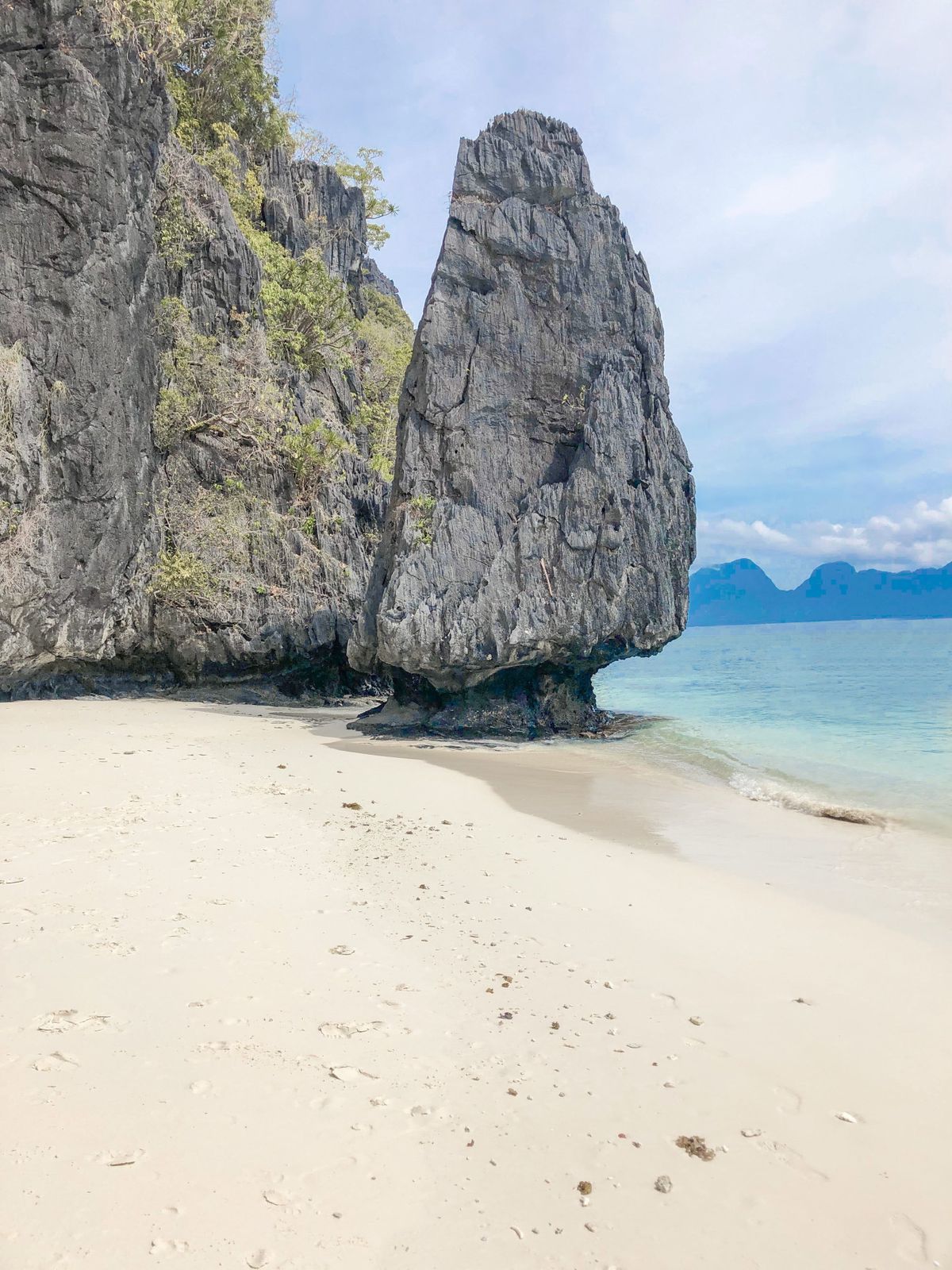 El Nido Tour B Entalula Beach