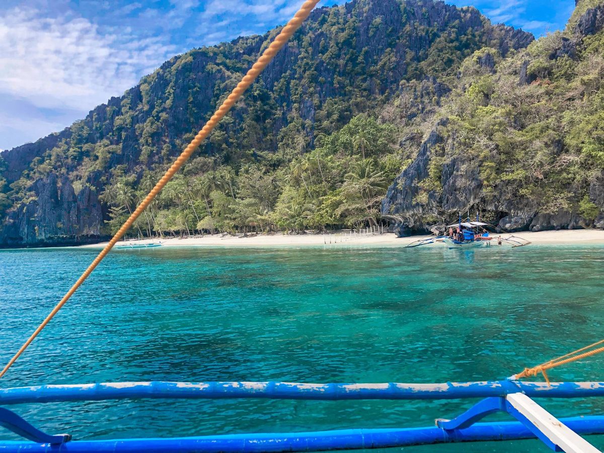 El Nido Tour B Entalula Beach
